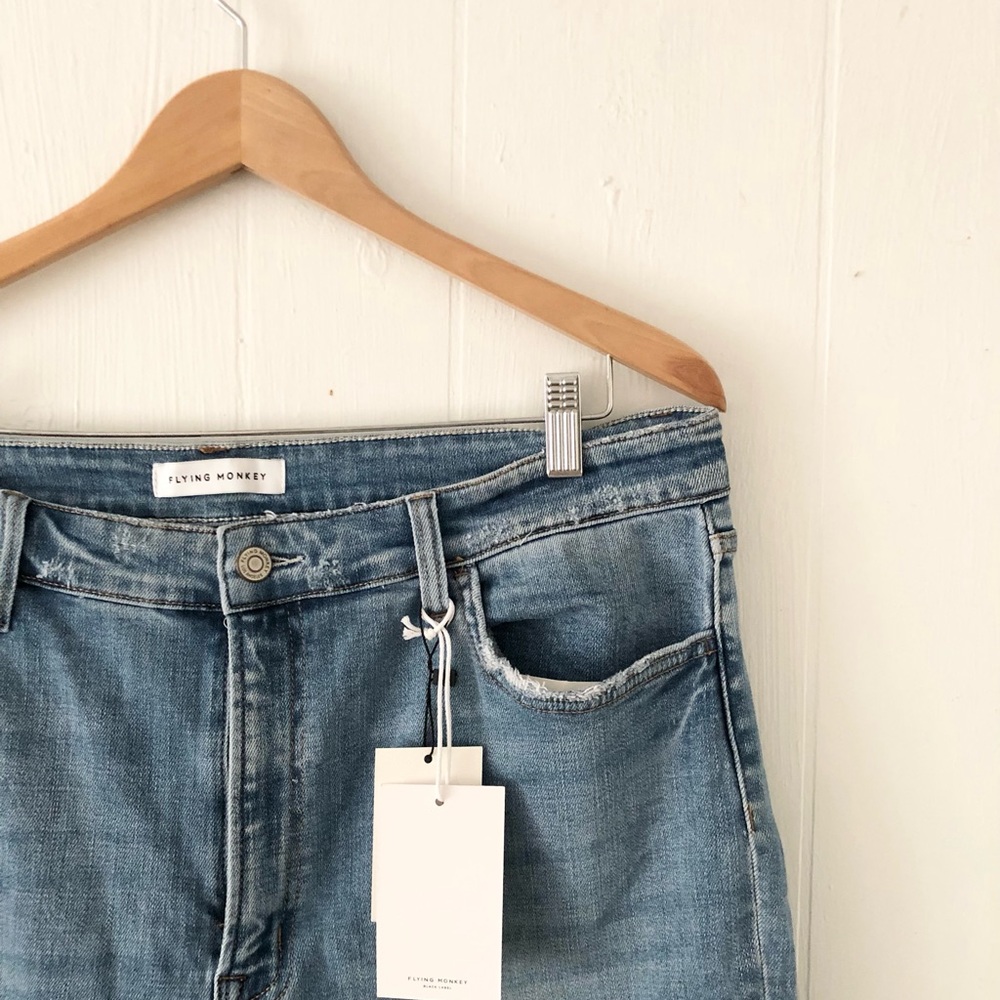 Flying Monkey Mid Rise Slim Straight  Blue Jeans